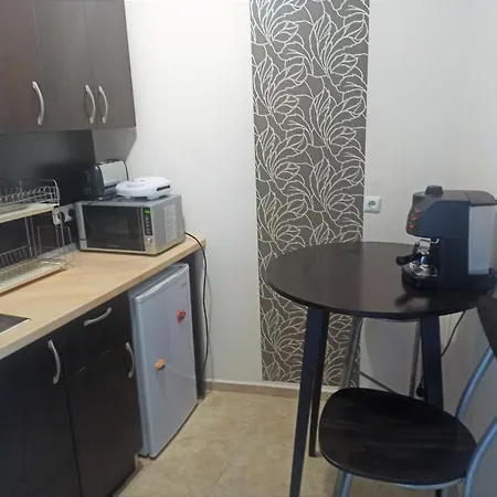 Paradise Cove 3 Apartment