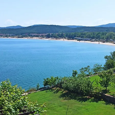 Paradise Cove 3 * Sozopol